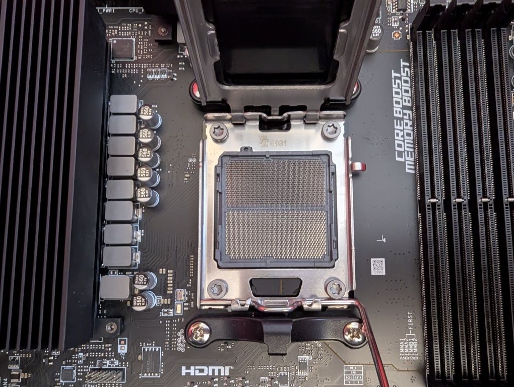 AM5 к-т: Ryzen 5 8400F, ново дънo MSI PRO B650 с WIFI и 32GB DDR5-6000