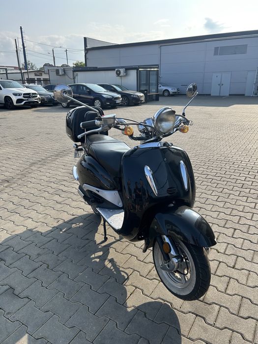 Scuter 125cc injectie, Znen