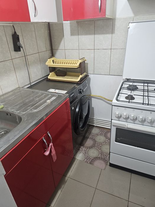 Garsoniera de inchiriat