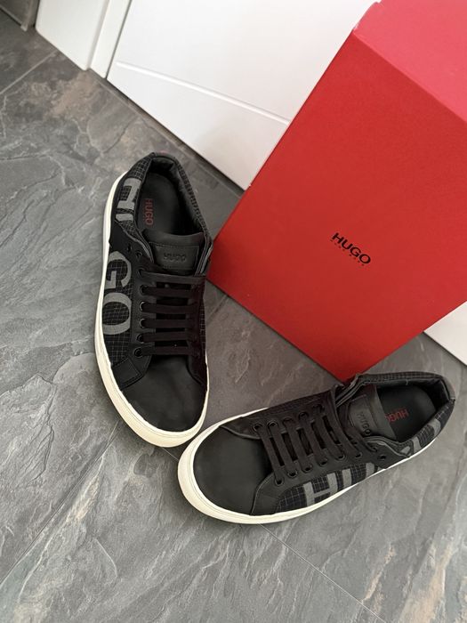 Обувки Hugo Boss