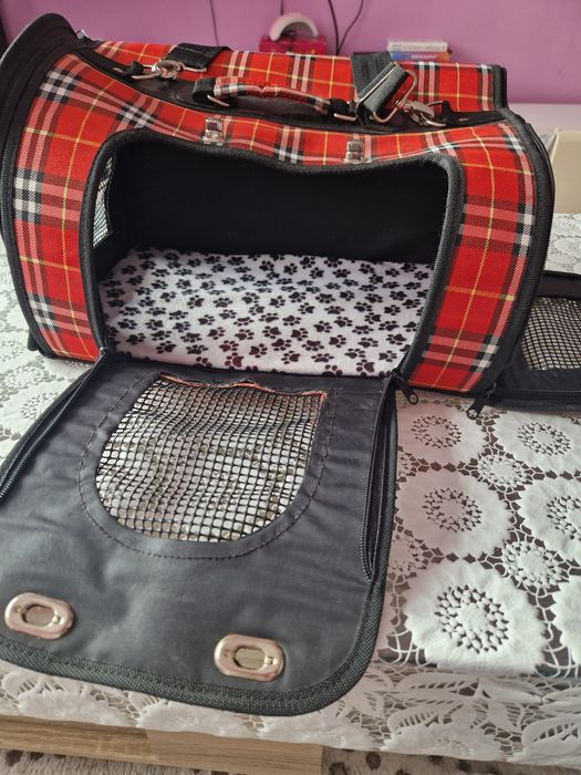 Преносима чанта за куче или котка