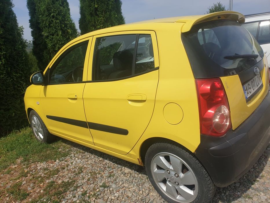 Vând KIA Picanto