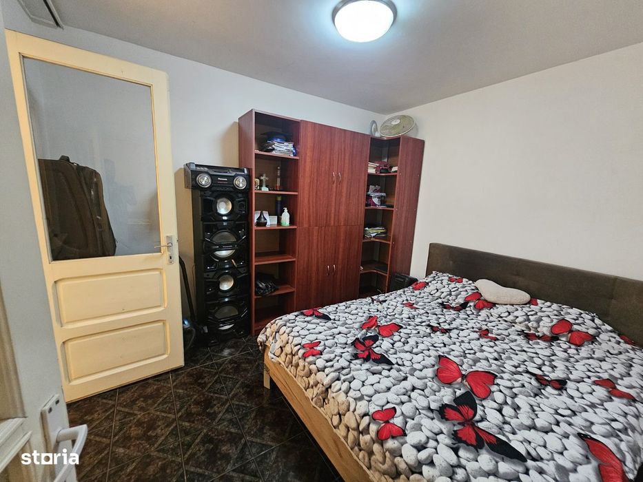 De închiriat apartament cu 2 camere, str. Smirodava, parter