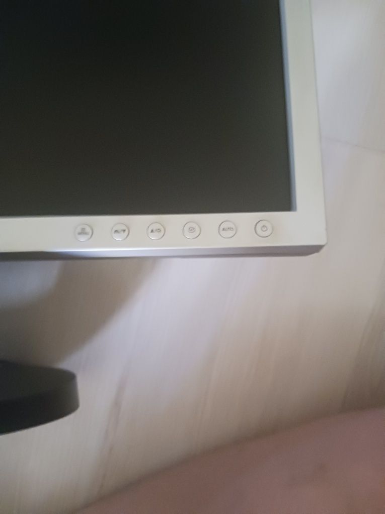 Monitor Samsung 920N