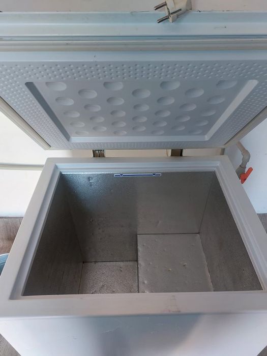 Морозильник Бирюса