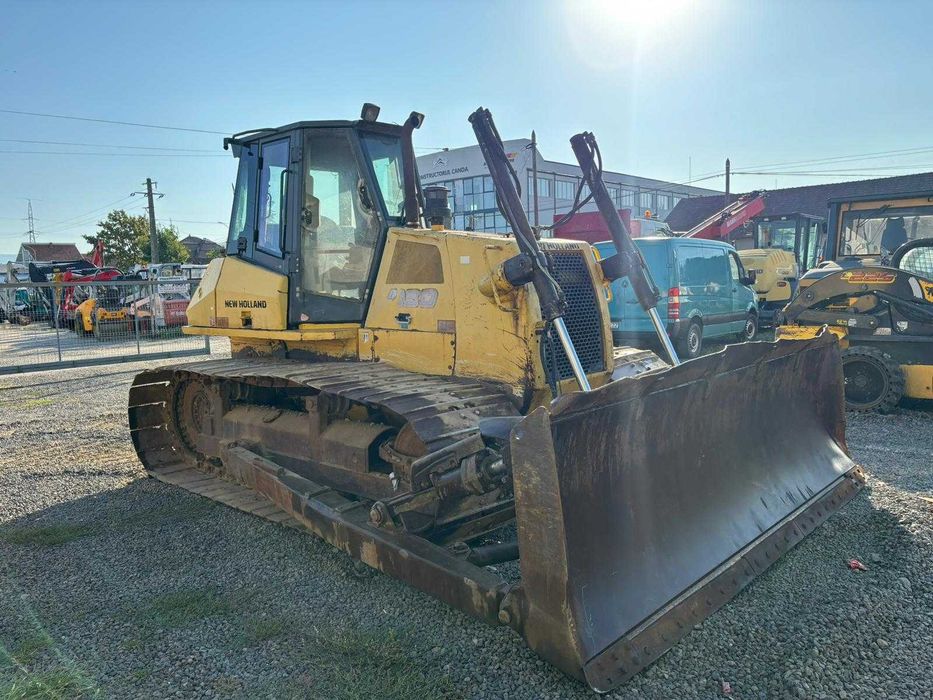 Buldozer New Holland D180 LGP, 22.7 tone, 2005