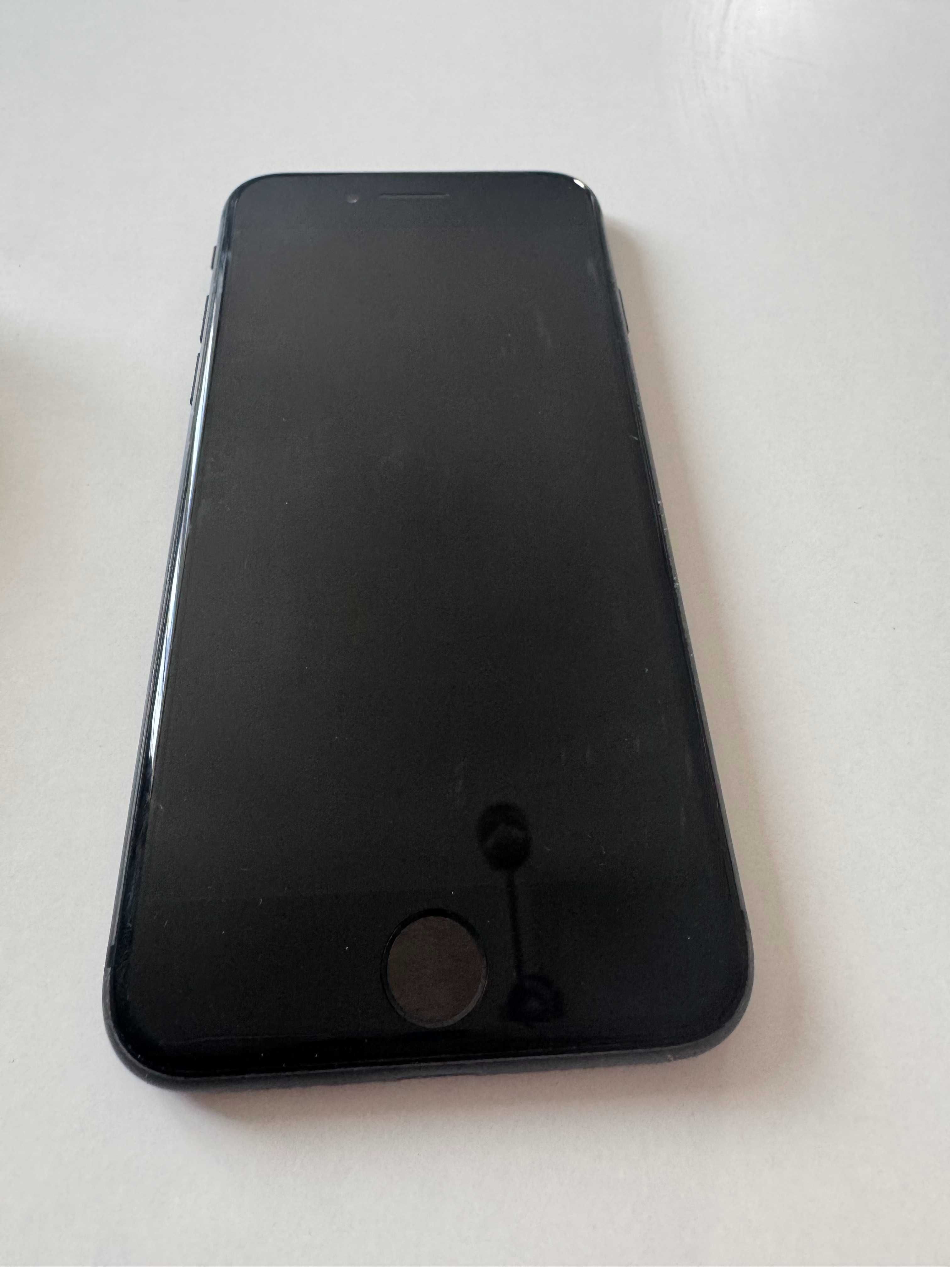 iPhone 8 128GB Space Gray