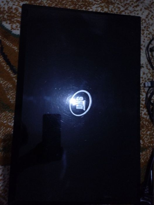 Нотбук сотилади