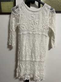Дантелена рокля за ръст 134-140