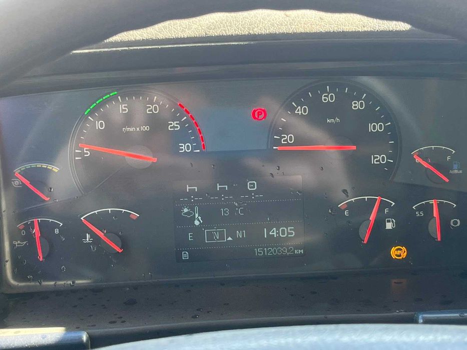 VOLVO FH 460 E5 EEV AUTOMAT/HYVA  din 2010.09