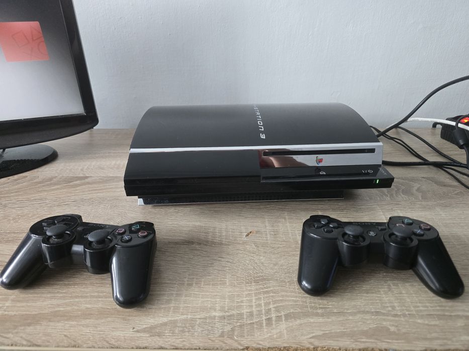 PS3 backwards compatible ps2/ps1 modat 2 manete