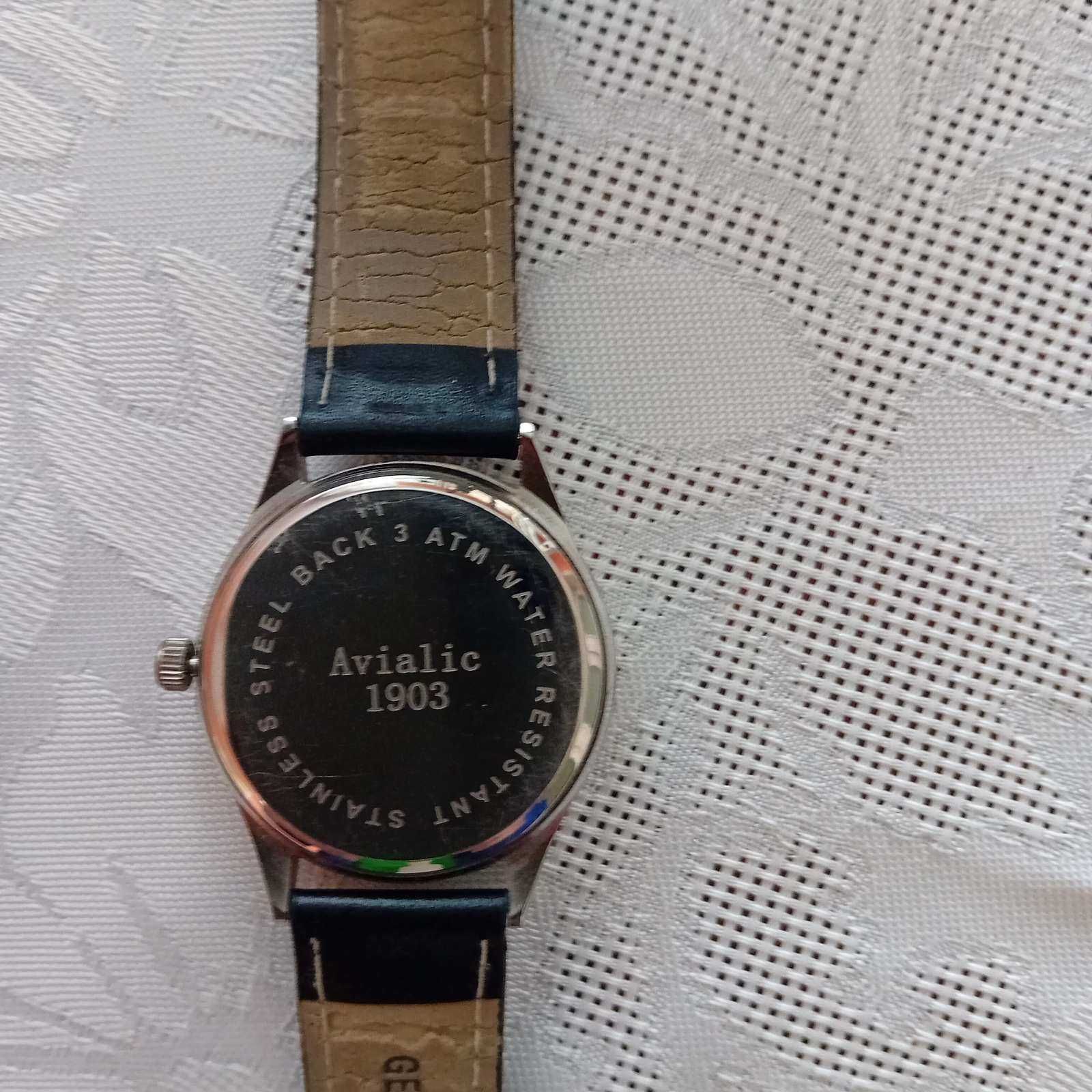 Продавам 2бр часовници