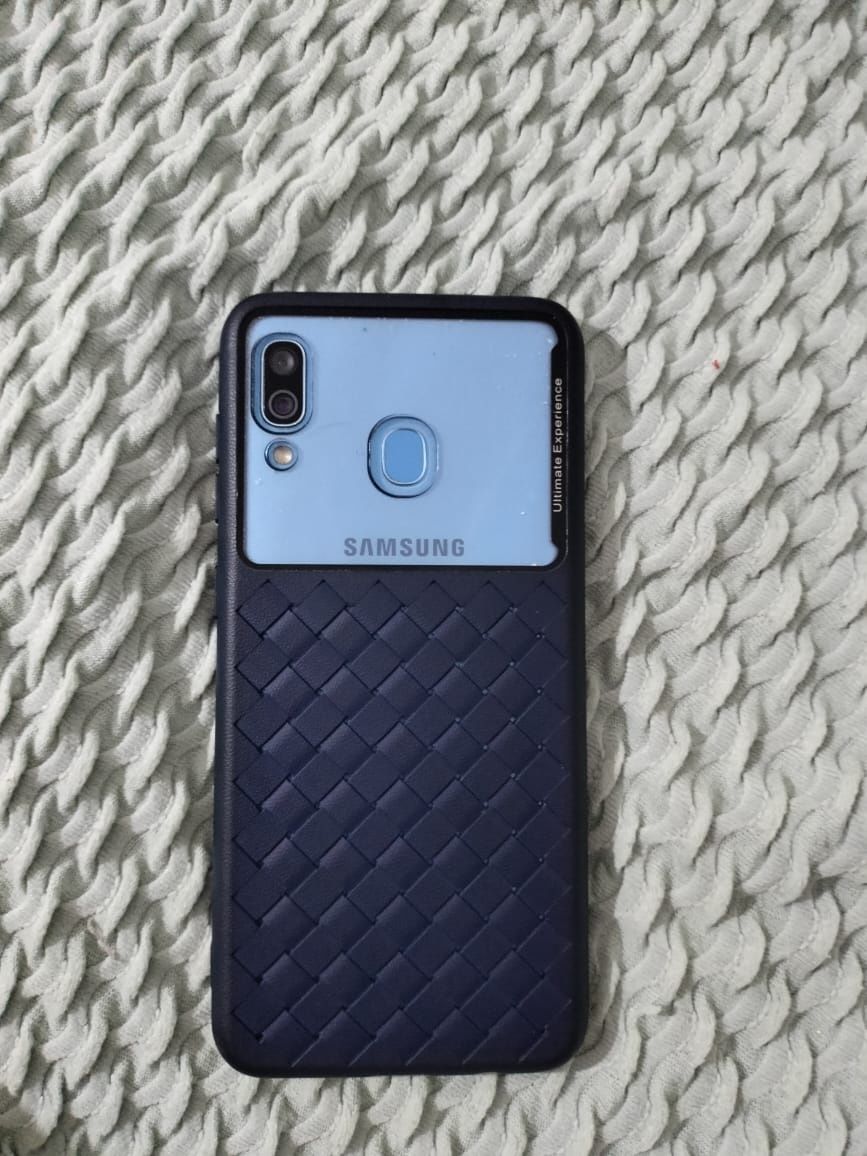 Samsung Galaxy a30
