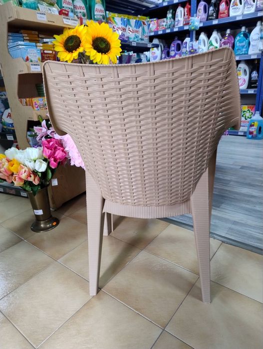 Стол "Ръстик" супер устойчив и здрав