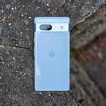 Google Pixel 7a. Sea.