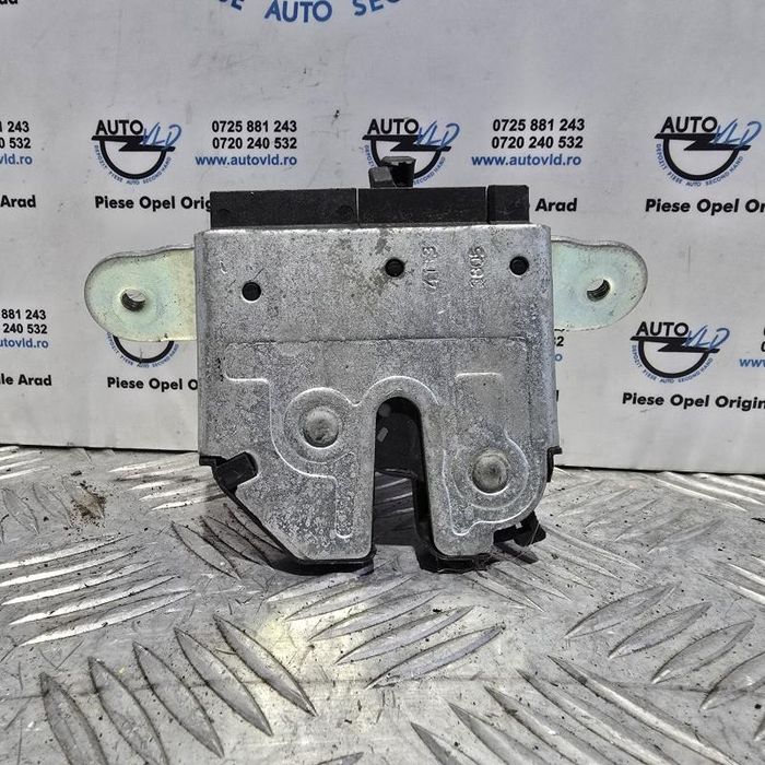 Broasca haion portbagaj Opel Corsa D
