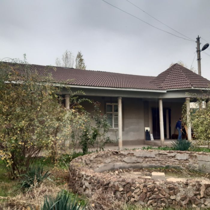 6 соток+5 учаска центрда