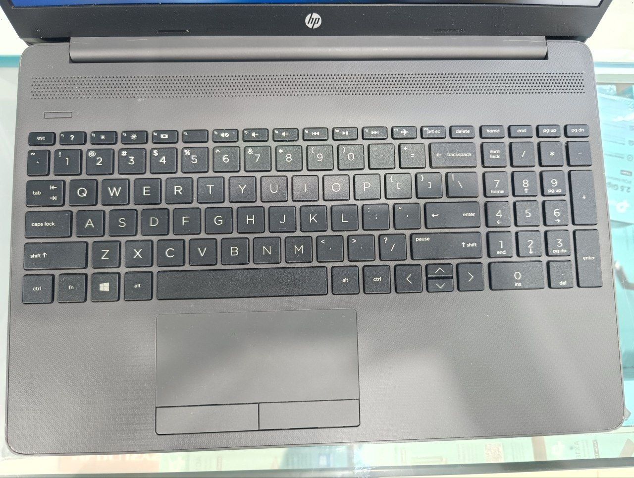 Hp ofisniy noutbuk