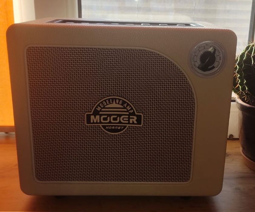 Комбоусилитель для электрогитары