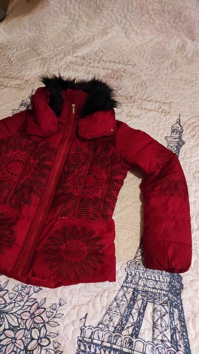 Дамско зимно яке Desigual, размер 40, много запазено