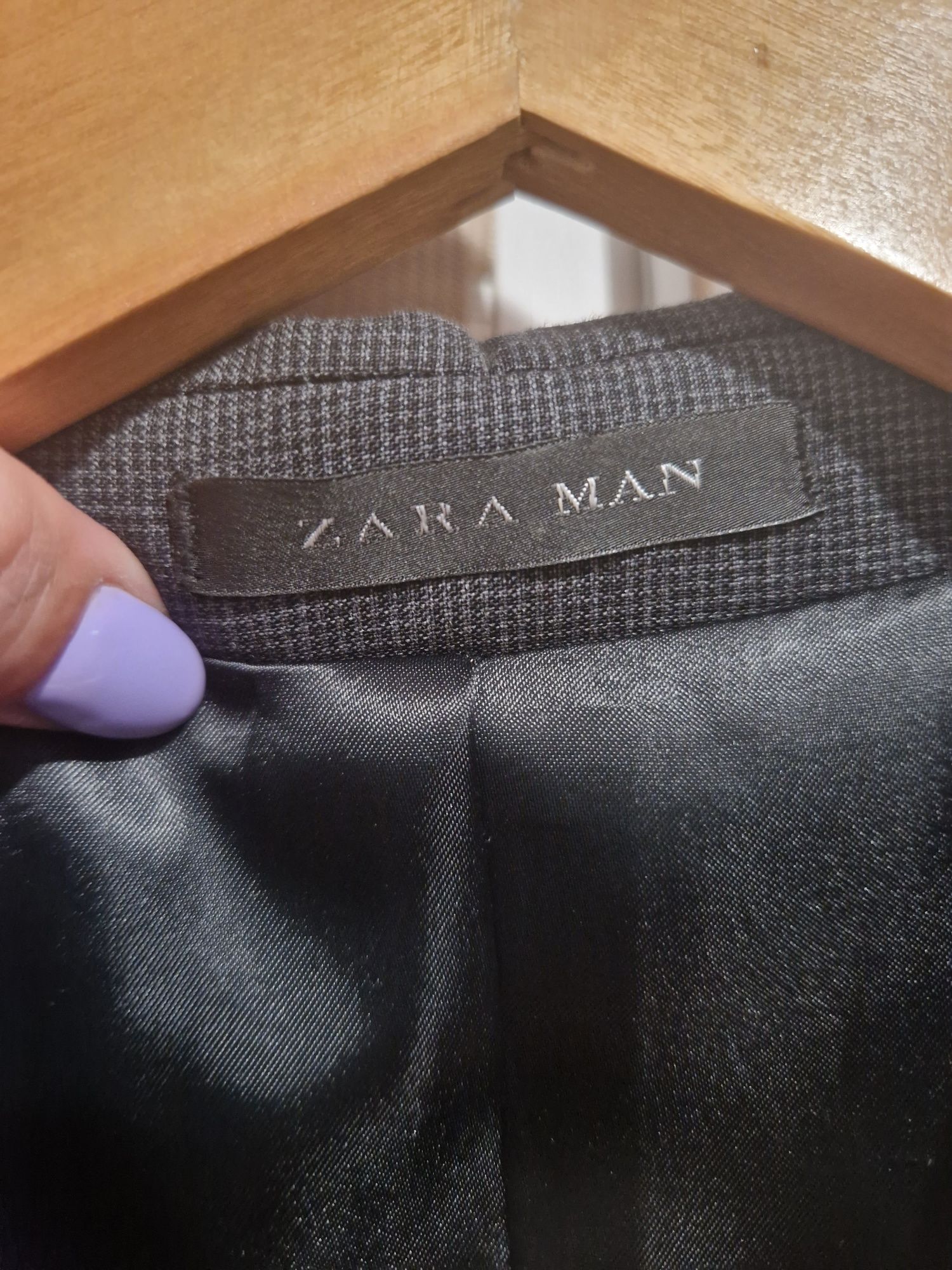 Costum Zara barbatesc S/M