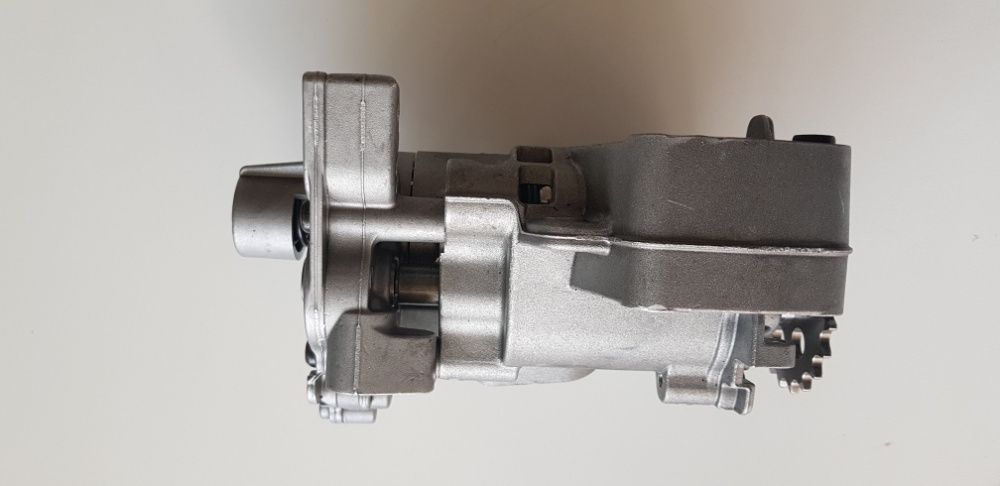 Pompa ulei audi s8 bentley bentayga continental