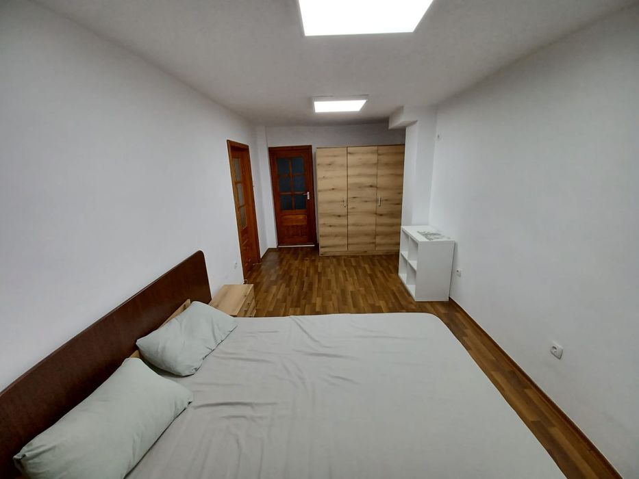 Apartament 3 camere, Călărași IV