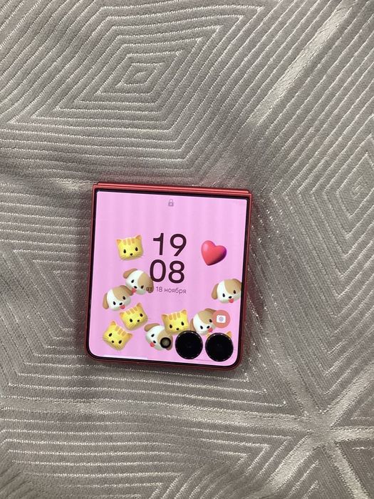 Samsung galaxy flip z7 512gb