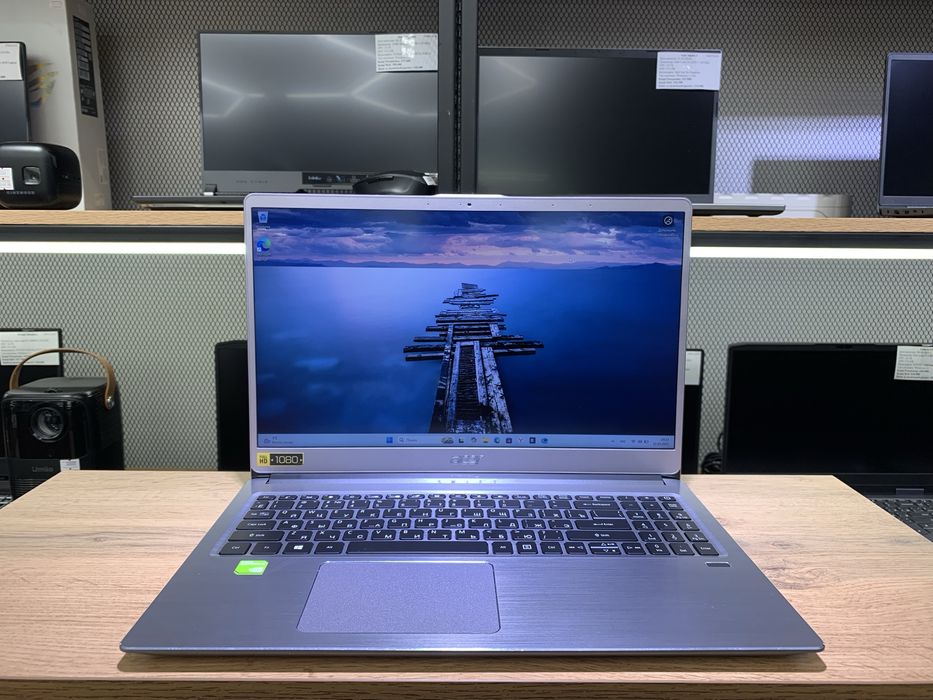 Ноутбук Acer Swift, Core i5-8250U/8GB/SSD256GB, 10890/A10