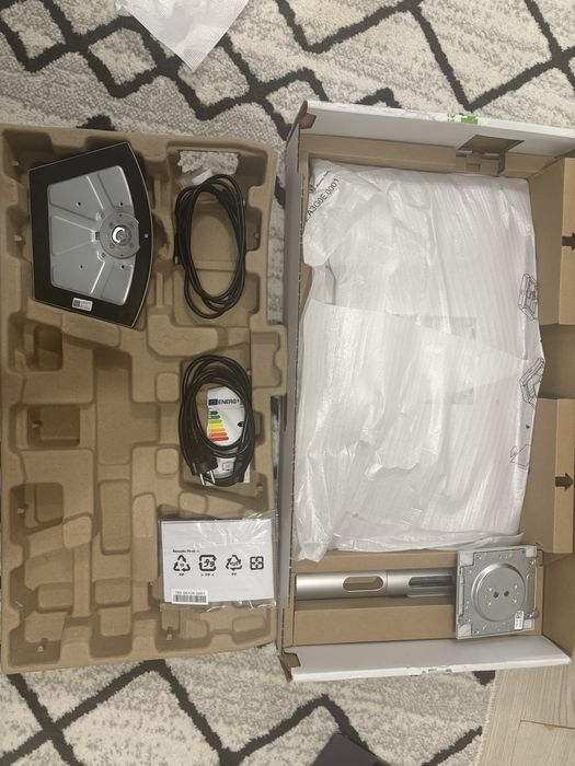 Monitor Dell S2421HS – 24”, Full HD, IPS, 75Hz – Ca nou!