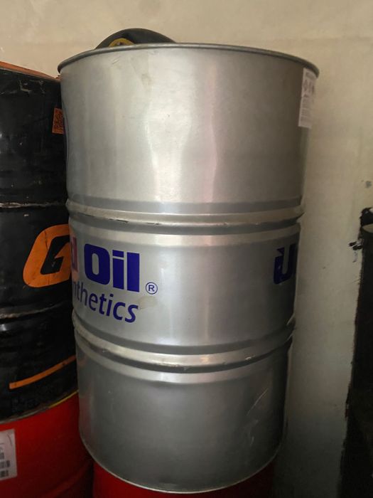 Продам бочки металические 200л