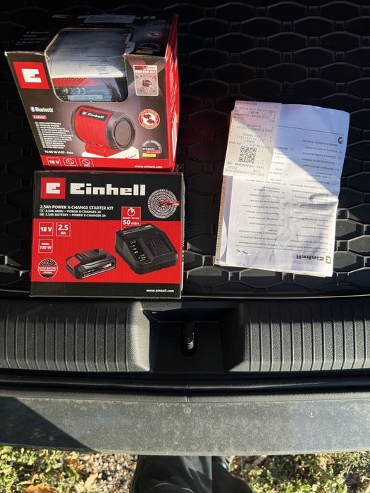Einhell блутут колонка със батерия и зарядно