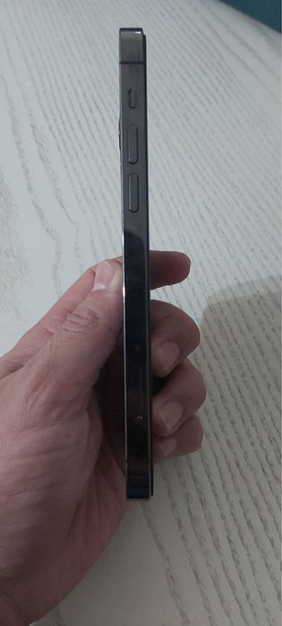 Iphone 12 pro srochno sotiladi