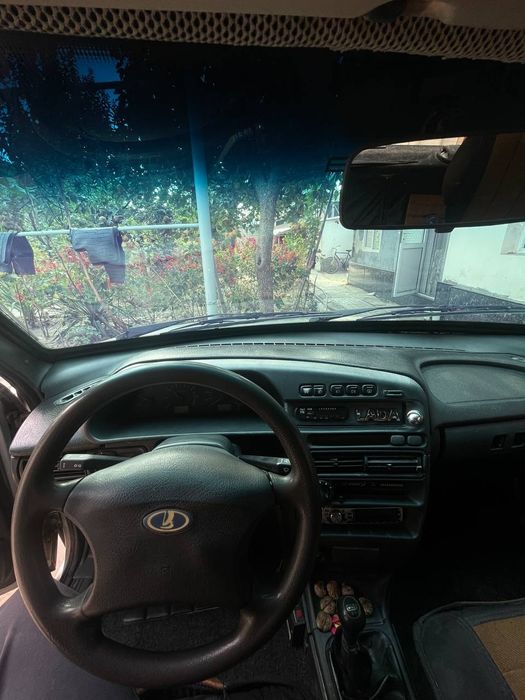 Лада Lada    21150
