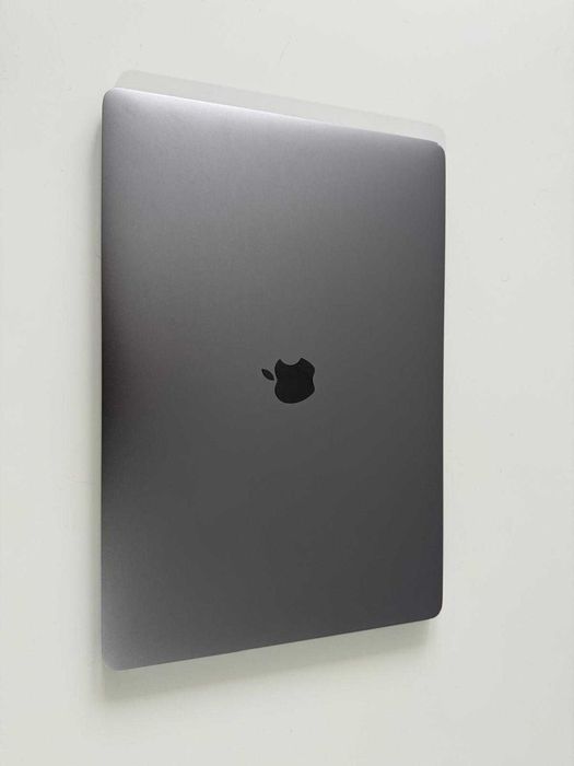 Macbook Pro 16-inch, 2019