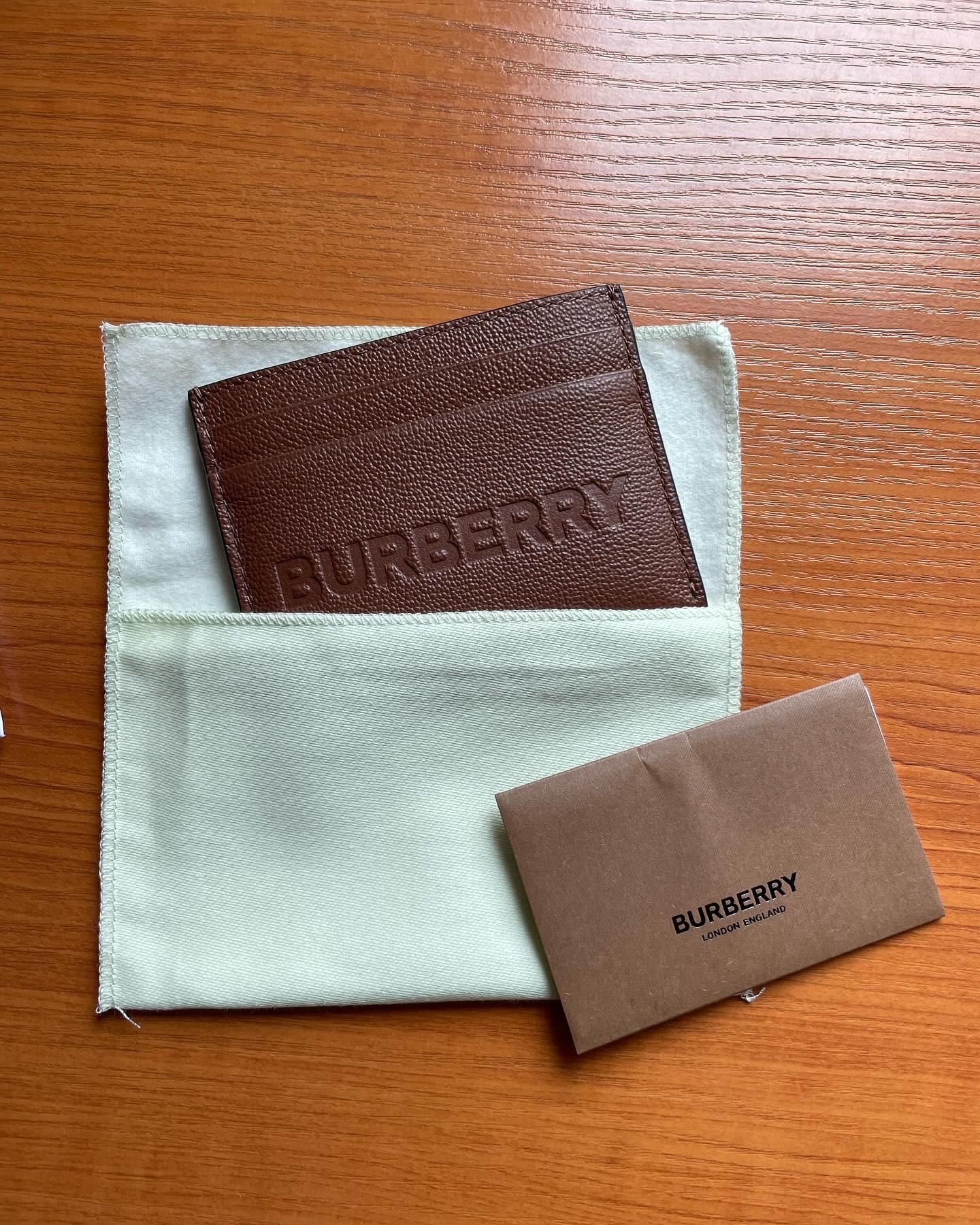 Кожено унисекс портмоне тип card holder, Burberry, тъмно кафяво