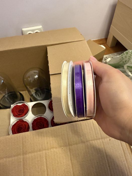 Kit intreg penteu arangamente cu trandafiri criogenati