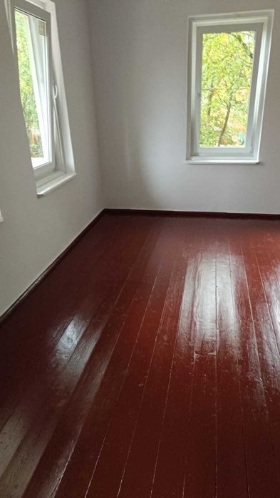 Casa de inchiriat , renovata , zona Tintea