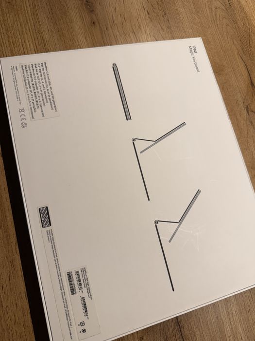 Продам свой IPad pro 12.9 ( 6 gen) 256 gb сим кар+ клавиатура + s-pen