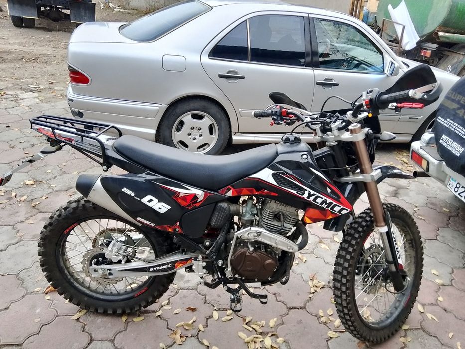 Продам обсалютно новый мотоцикл эндуро