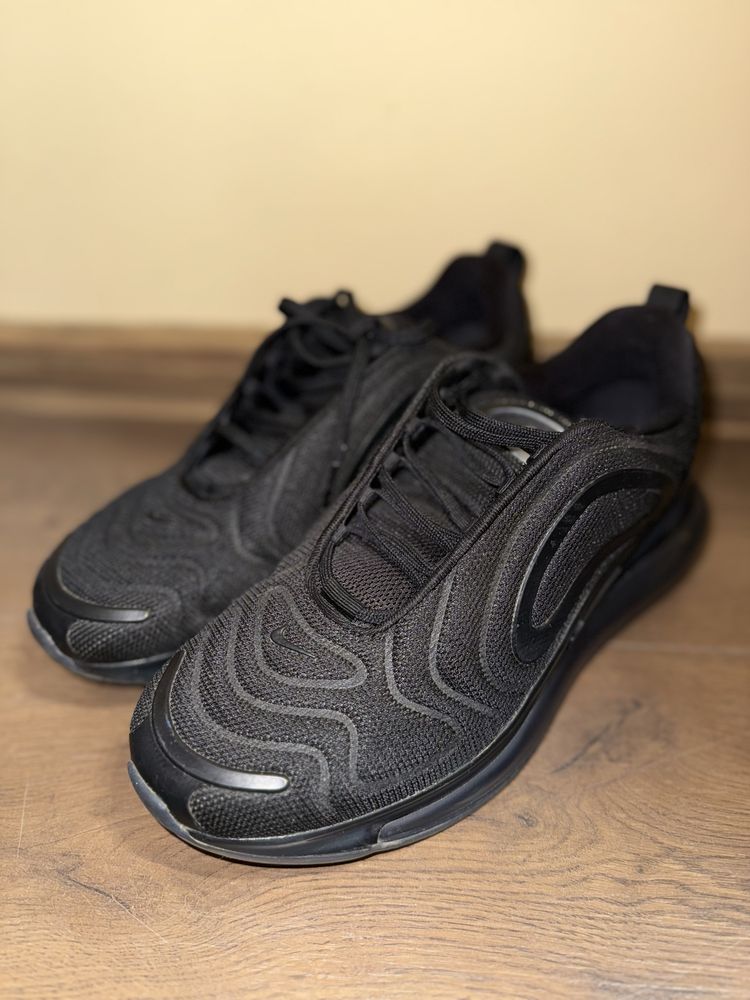 Маратонки Nike air max 720