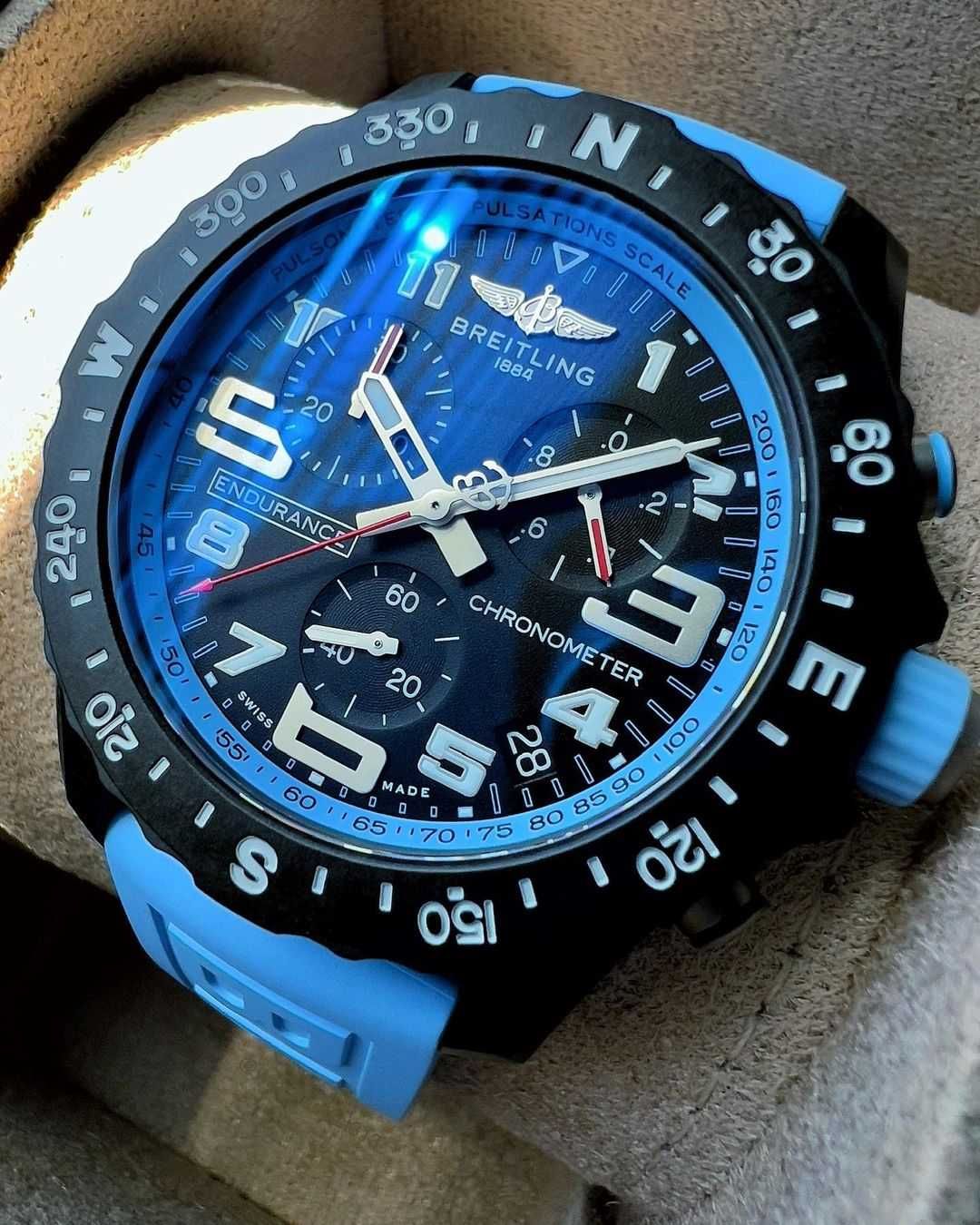 Breitling Endurance Pro Black-Blue