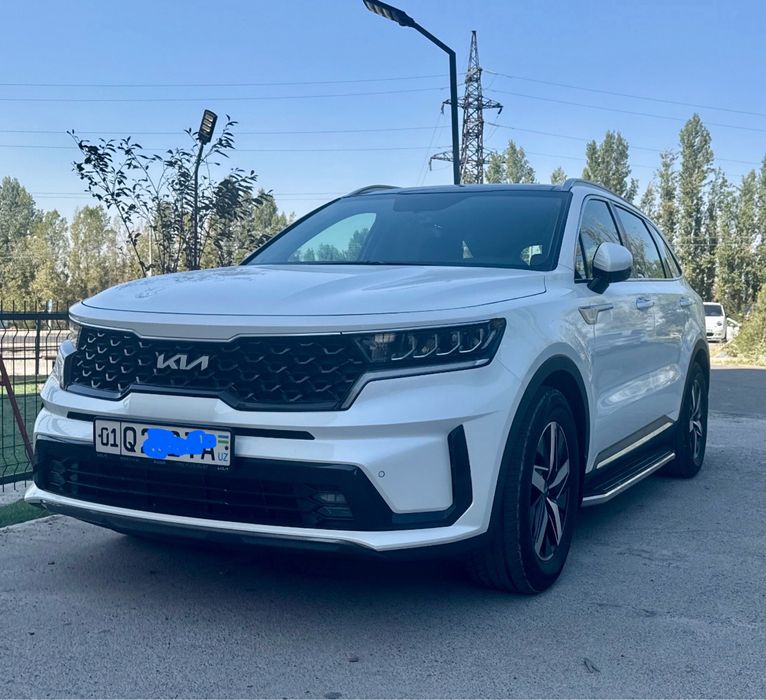 Прдаётся KIA SORENTO 2,5 мотор 7 места, нархи бўлиши