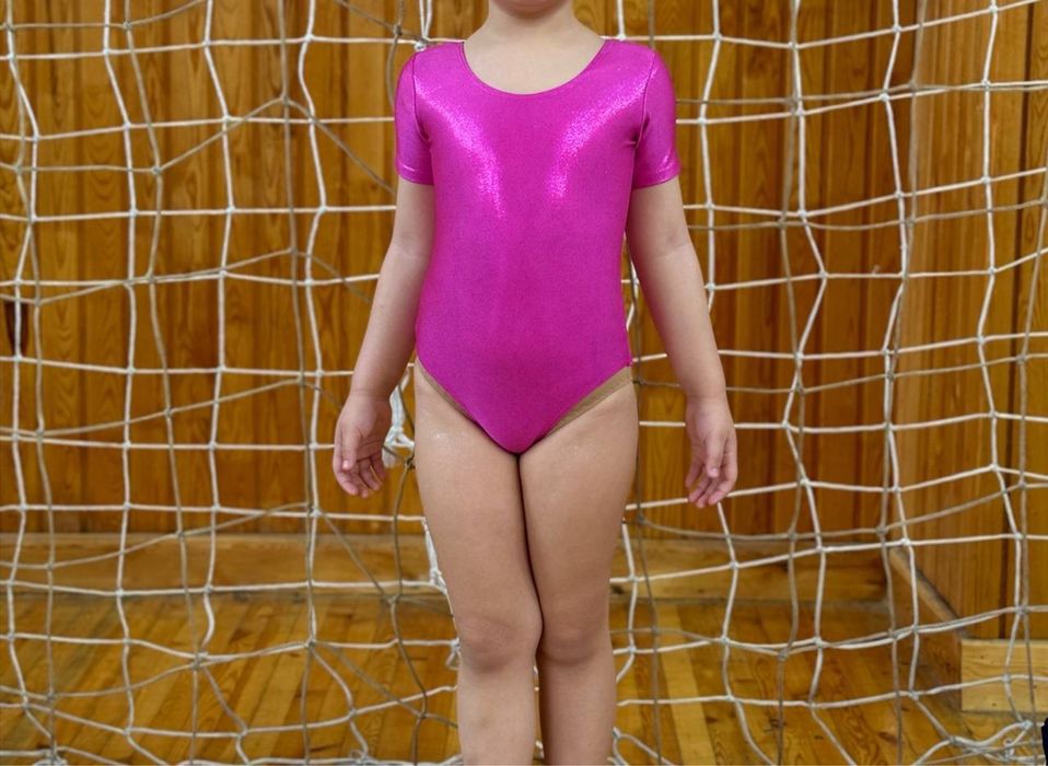 Купальник гимнастический  Подходит рост 110-120см