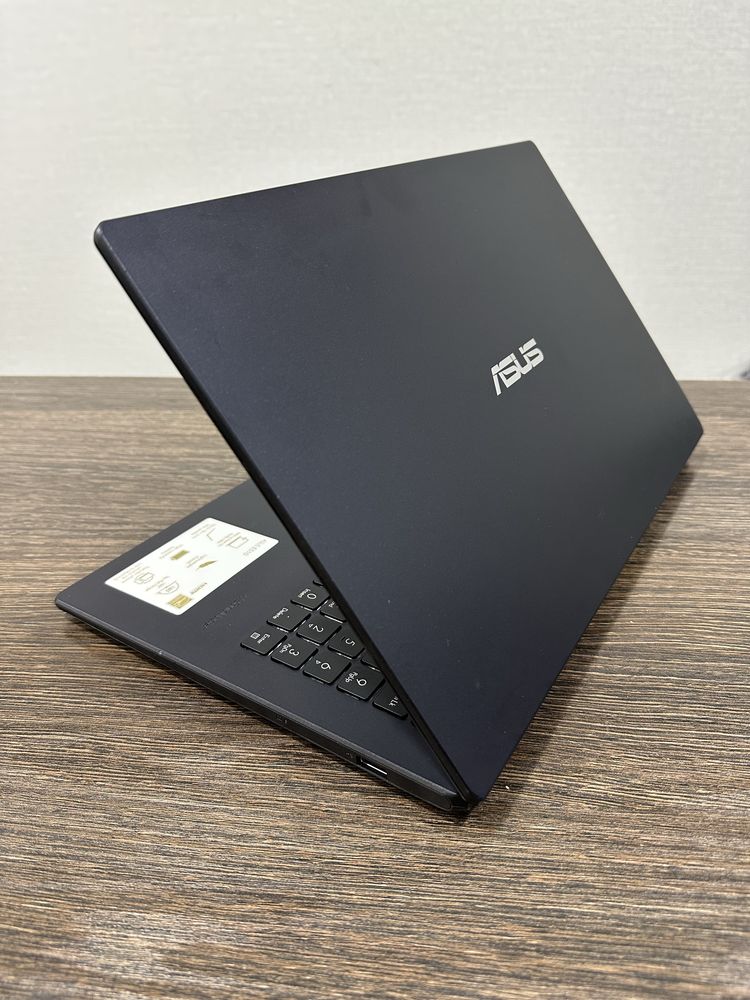 ноутбук для офисных работ Asus L510M