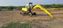 Excavator Yanmar pe pneuri / roti