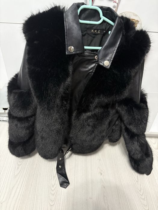 Haina blana artificiala