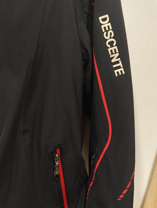 Descente мъжко яке