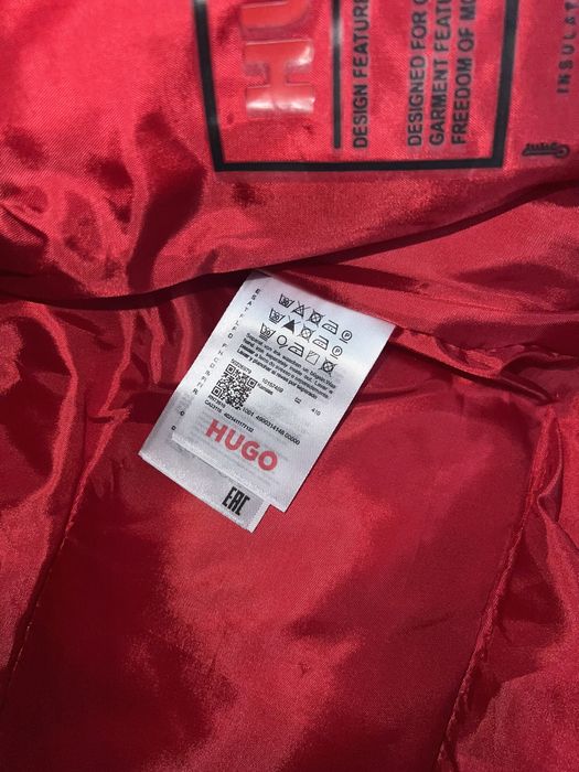 Geaca Hugo Boss ,noua cu eticheta