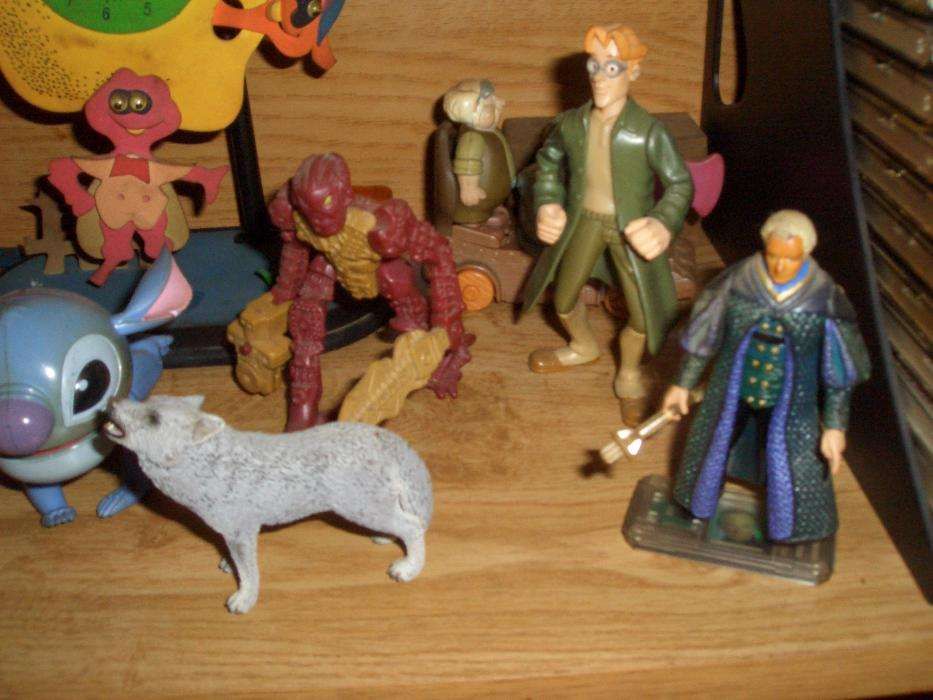 Figurine diverse (filme animati etc ) schimb sau vinzare